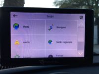 Navitel E500 Magnetic - navigatie auto standalone cu suport de prindere magnetic