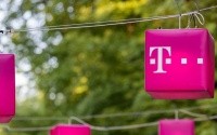 Telekom aplică reducere de 50% la toate abonamentele
