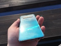 Review Samsung Galaxy S10 - telefonul aproape perfect