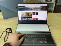 Review ASUS Zephyrus Duo GX550 - un laptop de gaming cu doua ecrane