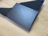 Review ASUS Zephyrus Duo GX550 - un laptop de gaming cu doua ecrane