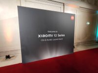 Review Xiaomi 12 - flagship compact