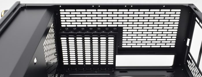 Review Fractal North - carcasă mid-tower compactă cu design scandinav