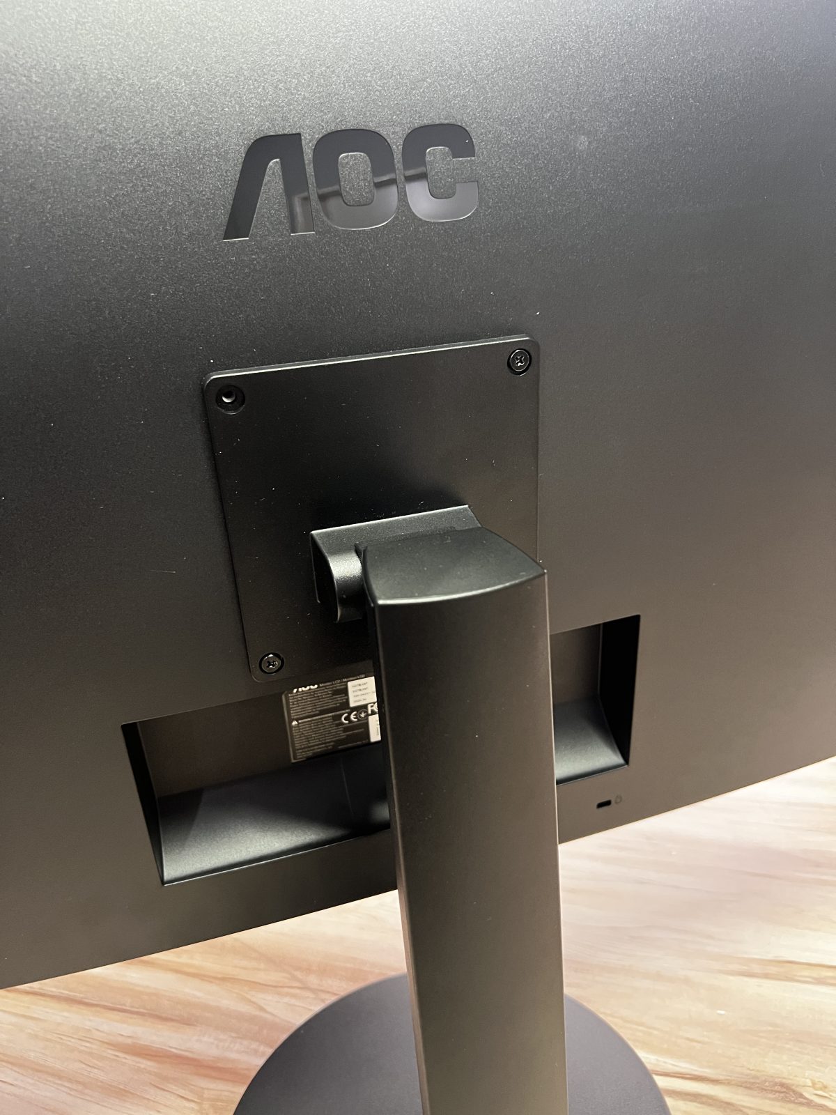 AOC U27B3AF – monitor office Ultra HD 4K la un preț accesibil – Arena IT