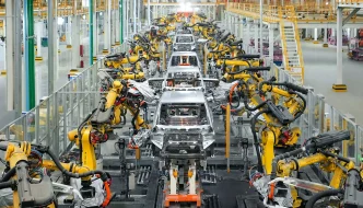 Topul celor mai vândute mașini din 2025 pe branduri și pe grupuri – Toyota încă domină