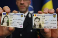 Buletinul cu cip vine. Pregătiți comentariile de pe Facebook 😀