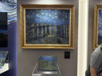 Cel mai frumos laptop de la Computex 2026 – MSI Prestige 14 Flip AI+ Vincent van Gogh Edition